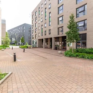 Ensuite Bedrooms With Shared Kitchen And At Marshall Court In Newcastle upon Tyne
